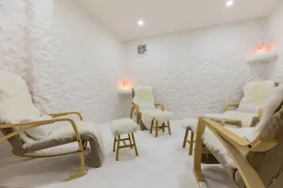 New Body and Mind - Float Tanks & Halo Therapy